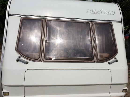                         Przyczepa kempingowa Chateau Calista 390 z 2004r. - zdjęcie 10
                        