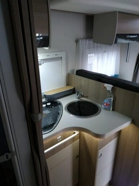                         2018 Ford Chausson - zdjęcie 4
                        