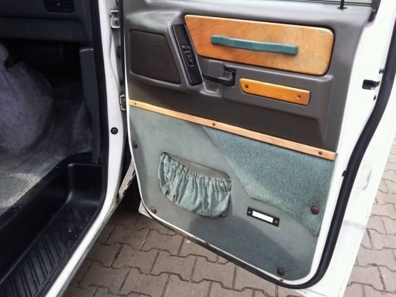                         Ford Econoline Coachmen 5.8. V8 + LPG - zdjęcie 15
                        