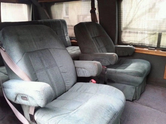                         Ford Econoline Coachmen 5.8. V8 + LPG - zdjęcie 20
                        