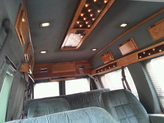                         Ford Econoline Coachmen 5.8. V8 + LPG - zdjęcie 21
                        