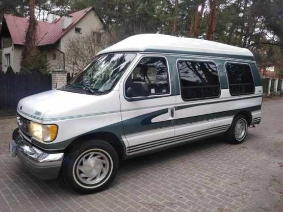                         Ford Econoline Coachmen 5.8. V8 + LPG - zdjęcie 4
                        