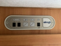                         Elnagh Clipper 10 mały przebieg - zdjęcie 8
                        