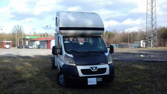                         sprzedam zamiana na kampera,przyczepe kemp. - zdjęcie 1
                        