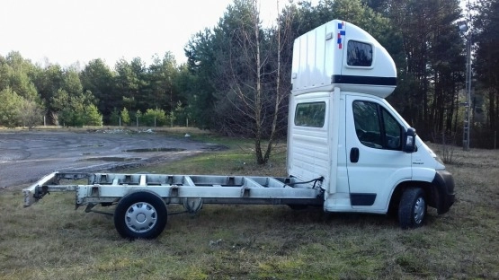                         sprzedam zamiana na kampera,przyczepe kemp. - zdjęcie 3
                        