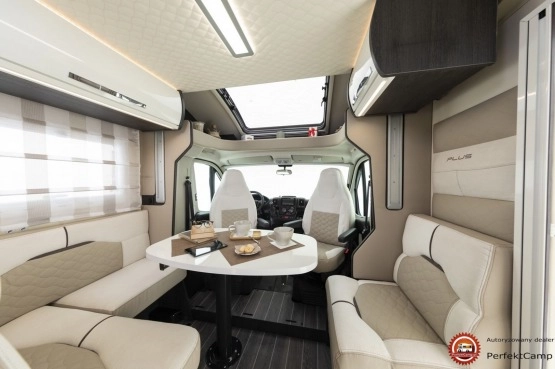                         CI Magis 84XT 2020 AUTOMAT PerfektCamp Najnowszy model! Kamper - zdjęcie 10
                        