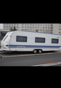                         Przyczepa kempingowa Hobby Prestige 650 z przedsionkiem - zdjęcie 2
                        