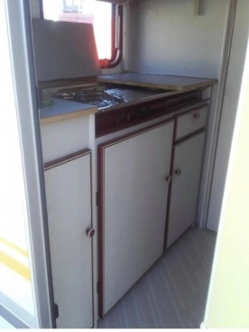                         Knaus Sudwind 1995 r. - zdjęcie 3
                        