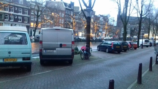                         Sprzedam kampera - zdjęcie 2
                        