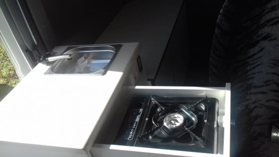                         Sprzedam kampera - zdjęcie 9
                        