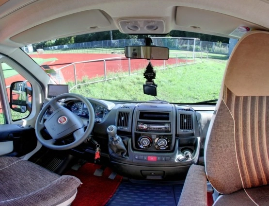                         Camper Capron A70  - Fiat Ducato , Multijet 2,0JTD 115 PS - zdjęcie 2
                        