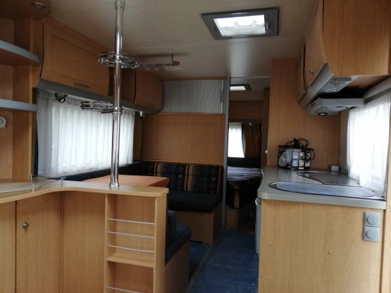                         Knaus Azur 650 FDU - zdjęcie 6
                        