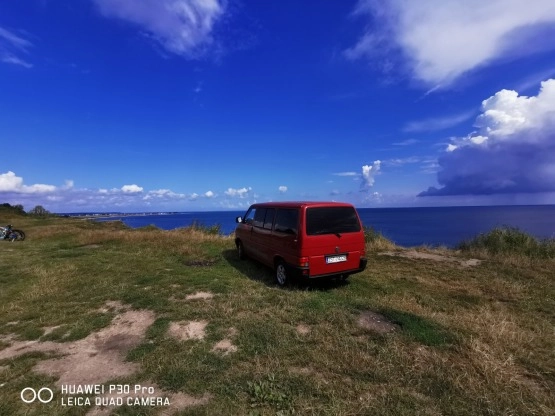                         VW T4 Multivan 1996r 1,9TD - zdjęcie 7
                        