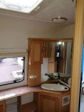                         Przyczepa kempingowa Elddis 2 os. z 2004 r. - zdjęcie 27
                        