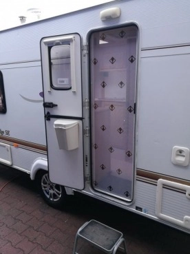                         Przyczepa kempingowa Elddis 2 os. z 2004 r. - zdjęcie 4
                        