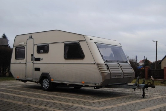                         KIP Zarejestrowana! Przestronna! 4 osobowa! WC! Prysznic! Ogrzewanie! - zdjęcie 1
                        