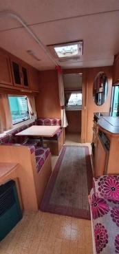                         Przyczepa kempingowa Elard Clarion 490/4L 100% sucha, łóżko piętrowe, 5 osób. Okazja!  - zdjęcie 12
                        