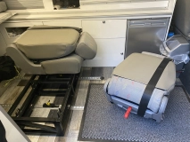                         Kamper Vw jak kalifornia - zdjęcie 6
                        
