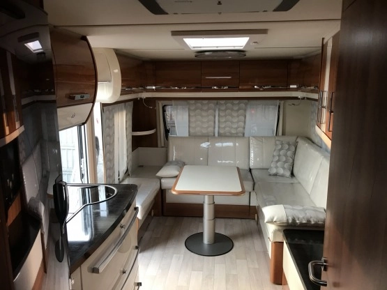                         fendt diamant black 2015 rok - zdjęcie 17
                        