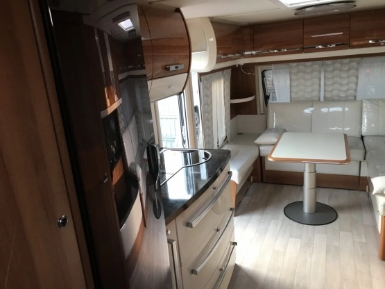                         fendt diamant black 2015 rok - zdjęcie 18
                        