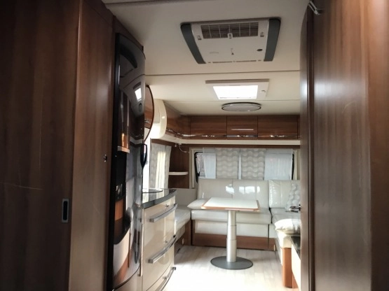                         fendt diamant black 2015 rok - zdjęcie 20
                        