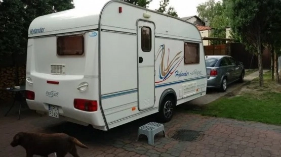                         KEMPING HYLANDER A380 SUPER STAN Przedsionek Hobby Knaus Niewiadów - zdjęcie 2
                        