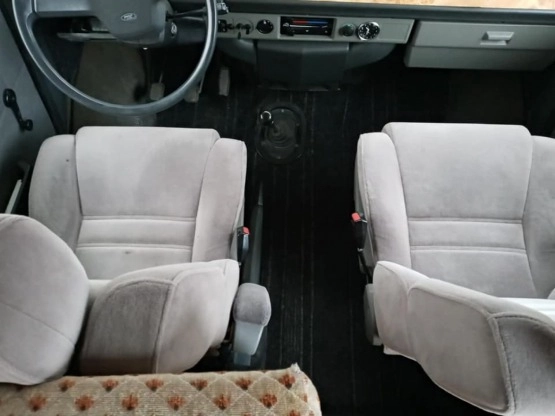                         Ford Transit - zdjęcie 12
                        