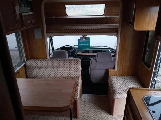                         Ford Transit - zdjęcie 9
                        