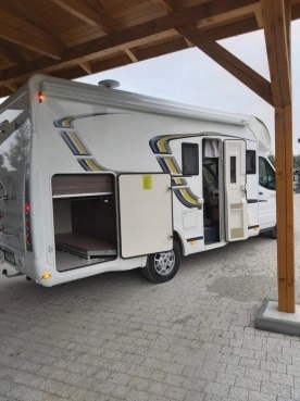                         Ford Benimar Tessoro 442 - zdjęcie 8
                        