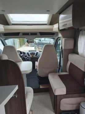                         Ford Benimar Tessoro 442 - zdjęcie 9
                        