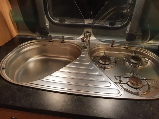                         Bürstner Belcanto 455TS, rocznik 2006, MOVER, Markiza lub przedsionek, bagażnik na rowery - zdjęcie 8
                        