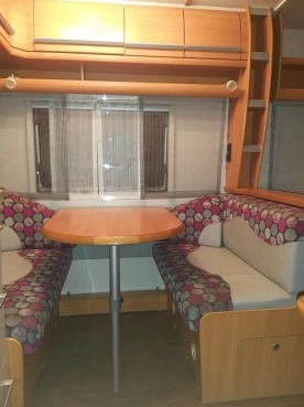                         Przyczepa FENDT Saphir 390 z KLIMATYZACJĄ - zdjęcie 3
                        