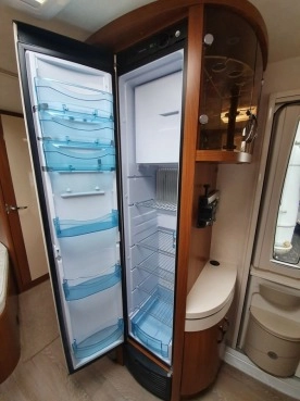                         Hobby 540 UFE Excellent 2016 r., Markiza THULE, bagażnik na rowery - zdjęcie 11
                        