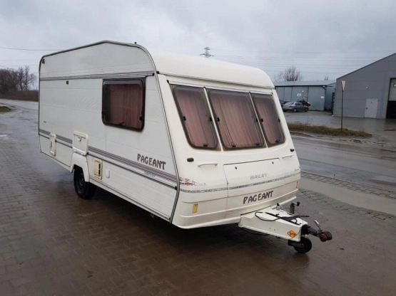                         bailey pageant pegasus 1992 - zdjęcie 1
                        