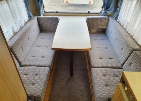                         Hobby AVENTO ROYAL 395 TL - zdjęcie 11
                        