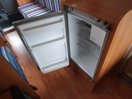                         Ford Transit 2006 Roller Team - zdjęcie 2
                        