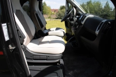                         Burstner Eliseo c641 140km FV23% Warszawa - zdjęcie 26
                        