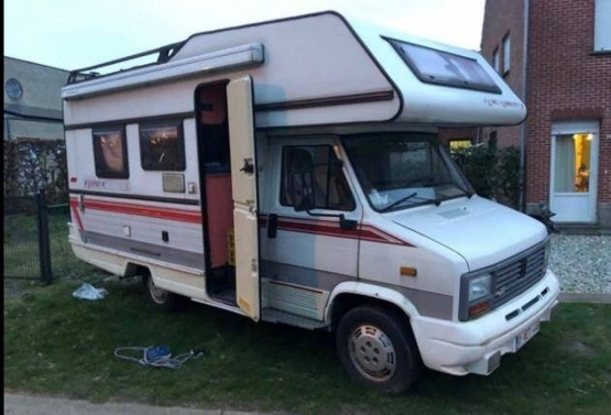                         Peugeot J5 2,5 TD - LMC LIBERTY - zdjęcie 1
                        