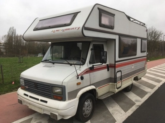                         Peugeot J5 2,5 TD - LMC LIBERTY - zdjęcie 20
                        