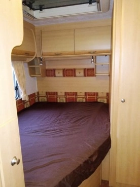                         prywatna przyczepa kempingowa Coachman Amara 530 5 os. 2002 r. - zdjęcie 6
                        