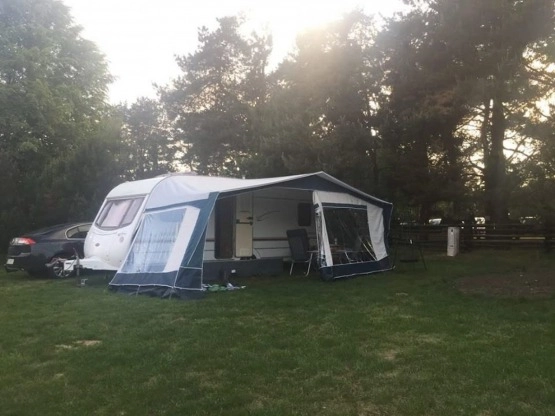                         prywatna przyczepa kempingowa Coachman Amara 530 5 os. 2002 r. - zdjęcie 7
                        