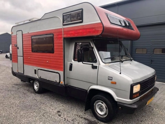                         Kamper Peugeot J5, Adriatik 550e, 2,5 TD, 1989 r. Leszno - zdjęcie 1
                        