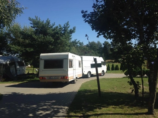                         Przyczepa Dethleffs 1994 + 4 letni przedsionek - zdjęcie 10
                        