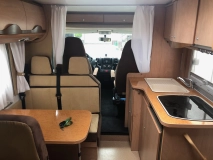                         sprzedam kampera - zdjęcie 8
                        