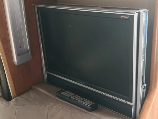                         Carthago C-Tourer T150 H PLUS 3.5T ALKO SAT Solar Bittner 1800W NAVI HAK El. Łóżko Wer. Zimowa - zdjęcie 18
                        