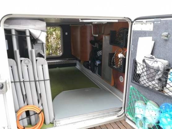                         Carthago C-Tourer T150 H PLUS 3.5T ALKO SAT Solar Bittner 1800W NAVI HAK El. Łóżko Wer. Zimowa - zdjęcie 4
                        