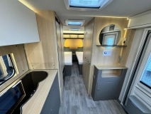                         LMC Tandero 500E - Nowa przyczepa kempingowa, 4os, Hymer Center Pomorze - zdjęcie 5
                        