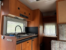                         Sprzedam kampera - zdjęcie 15
                        