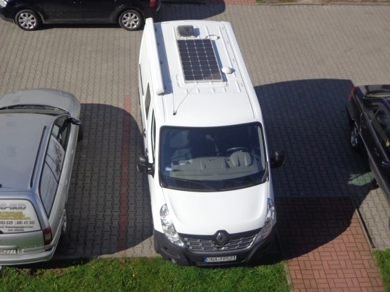                         Sprzedam zgrabnego kamperka - zdjęcie 2
                        