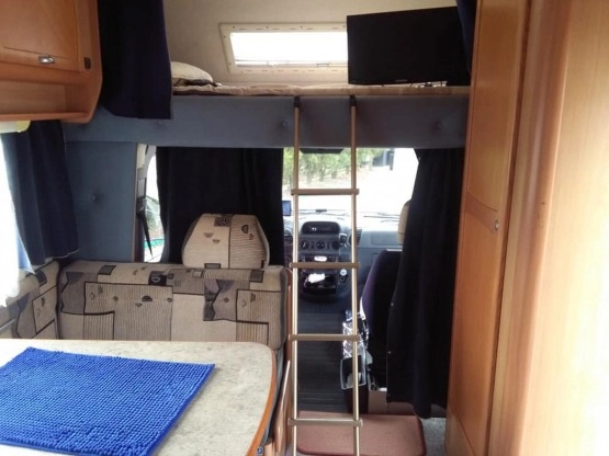                         Mercedes Sprinter 316 CDI - zdjęcie 2
                        